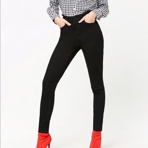 Black High waisted Pants Size 28